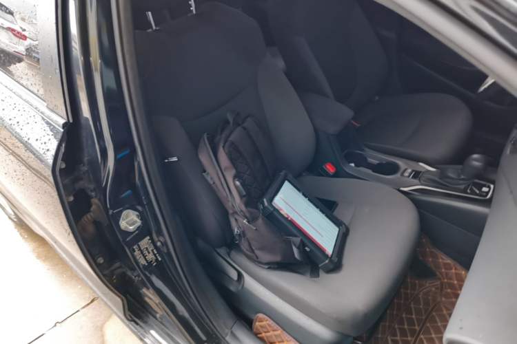 Used Toyota Corolla 2019 1.2T S-CVT GL Pioneer Edition Right Front Seat