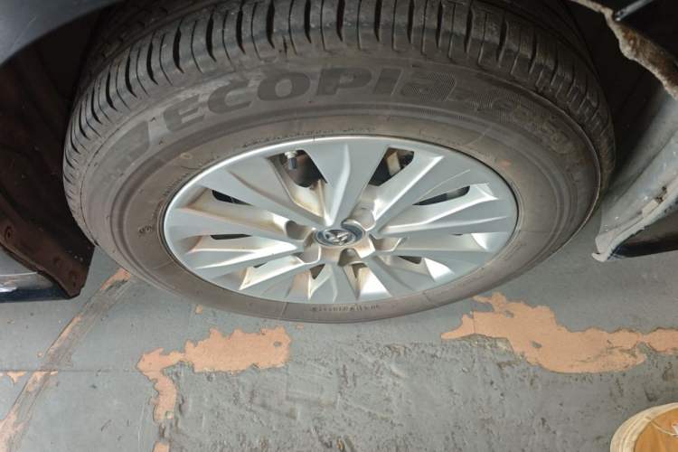 Used Toyota Corolla 2019 1.2T S-CVT GL-i Elite Edition Right Front Wheel Hub