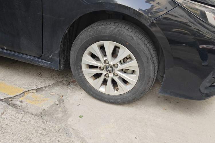 Used Toyota Corolla 2019 1.2T S-CVT GL-i Elite Edition Right Front Wheel Hub
