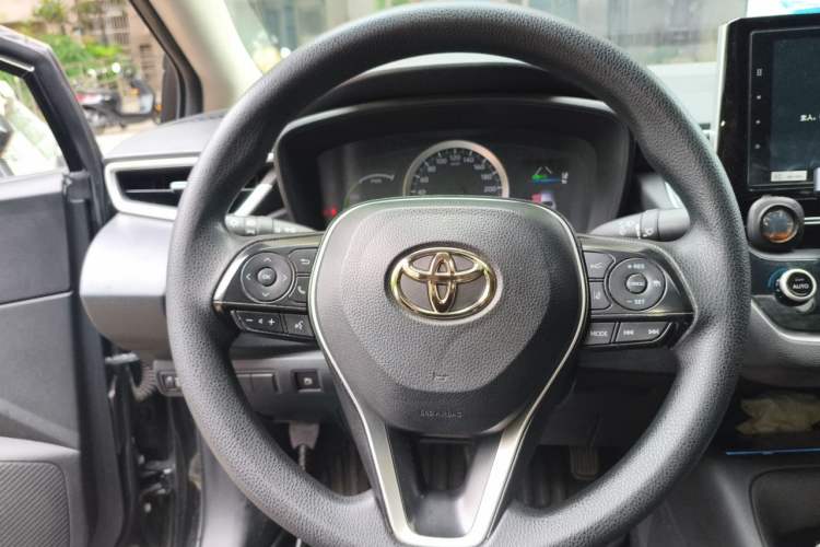 Used Toyota Corolla 2019 Dual-Engine 1.8L E-CVT GL-i Elite Edition Steering Wheel