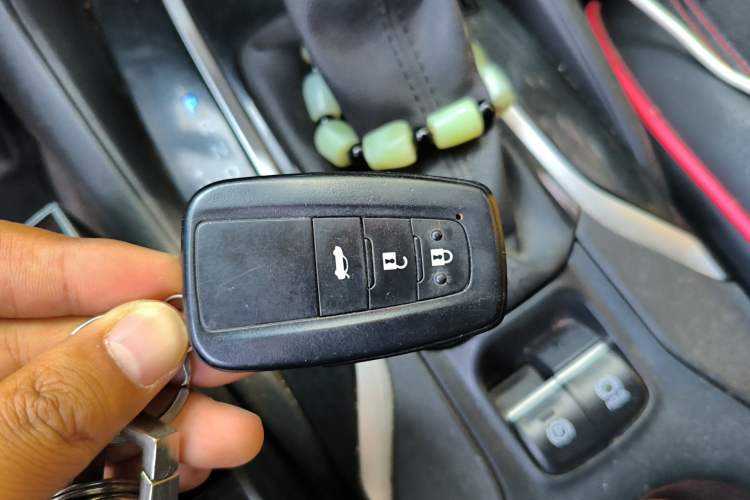 Used Toyota Corolla 2019 1.2T S-CVT GL-i Luxury Edition Vehicle Key