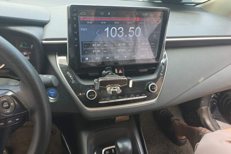 Used Toyota Corolla 2019 Dual-Engine 1.8L E-CVT GL-i Pioneer Edition Audio And AC Panel