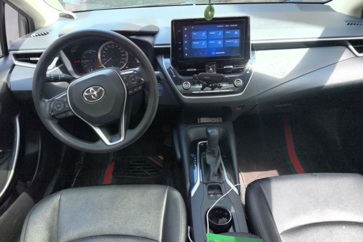 Used Toyota Corolla 2019 Dual-Engine 1.8L E-CVT GL-i Elite Edition Center Console