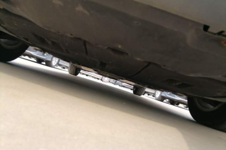 Used Toyota Corolla 2019 Dual-Engine 1.8L E-CVT GL-i Pioneer Edition Chassis Front