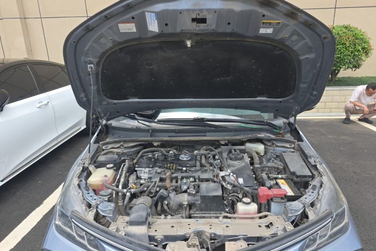 Used Toyota Corolla 2019 Dual-Engine 1.8L E-CVT GL-i Pioneer Edition Engine Bay
