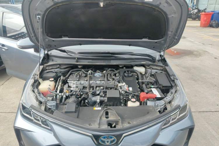Used Toyota Corolla 2019 Dual-Engine 1.8L E-CVT GL-i Elite Edition Engine Bay