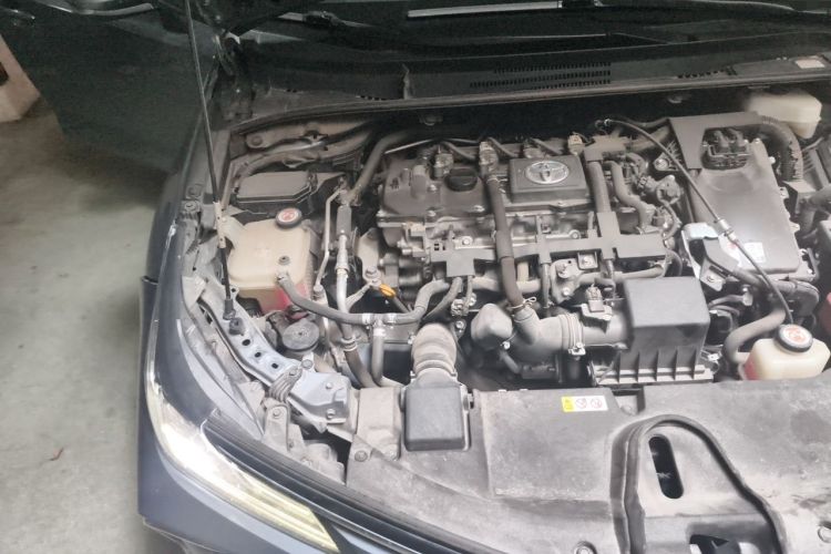 Used Toyota Corolla 2019 Dual-Engine 1.8L E-CVT Flagship Edition Engine Bay Right