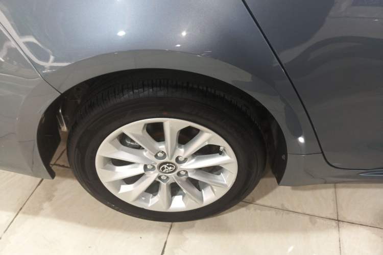 Used Toyota Corolla 2019 Dual-Engine 1.8L E-CVT GL-i Elite Edition Exterior 5