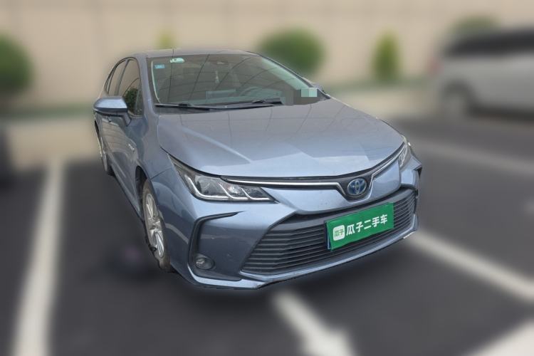 Used Toyota Corolla 2019 Dual-Engine 1.8L E-CVT GL-i Pioneer Edition Front Right 45 Deg