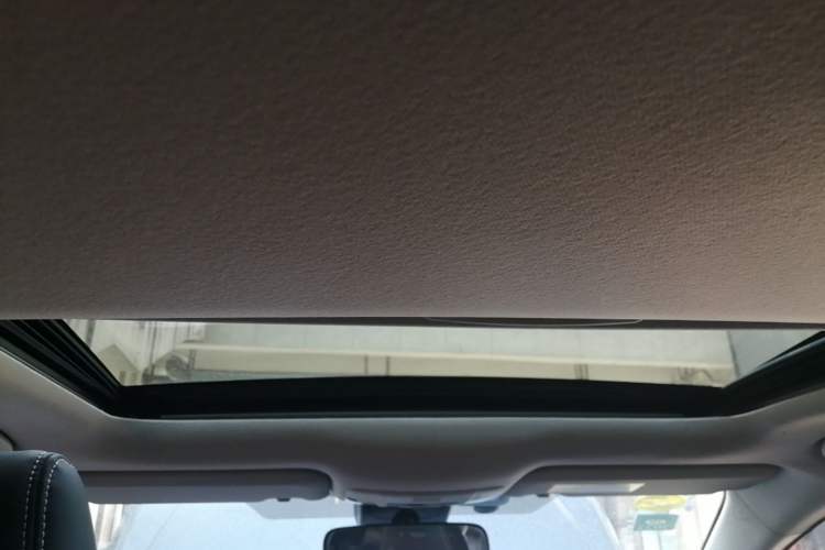 Used Toyota Corolla 2019 Dual-Engine 1.8L E-CVT GL-i Elite Edition Headliner