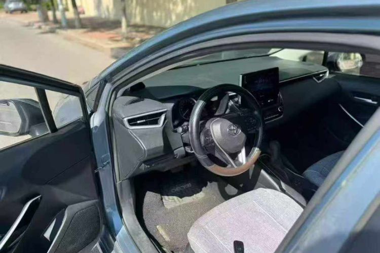Used Toyota Corolla 2019 Dual-Engine 1.8L E-CVT GL-i Elite Edition Interior 2