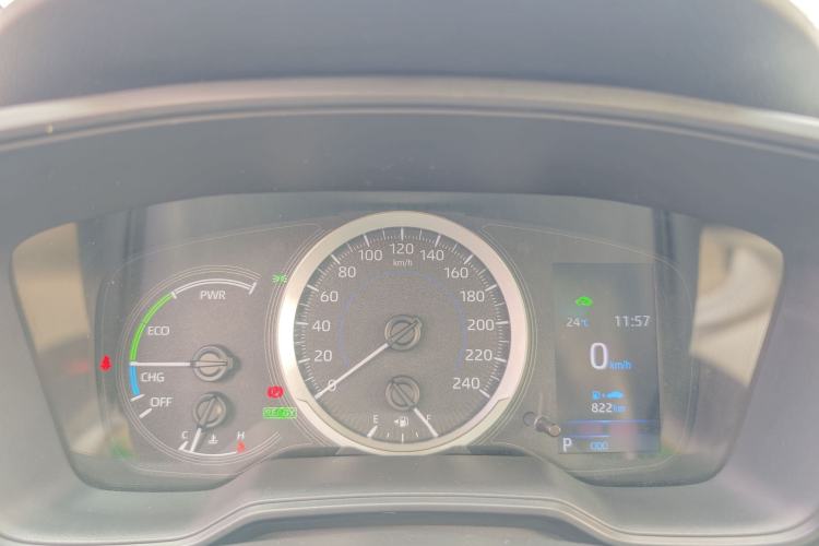 Used Toyota Corolla 2019 Dual-Engine 1.8L E-CVT GL-i Elite Edition Interior 4