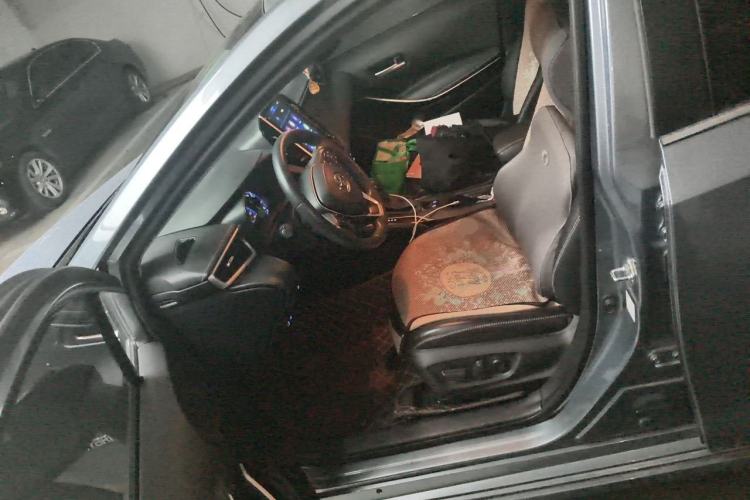Used Toyota Corolla 2019 Dual-Engine 1.8L E-CVT Flagship Edition Left Front Seat