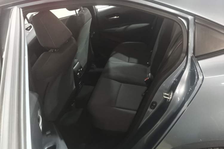 Used Toyota Corolla 2019 Dual-Engine 1.8L E-CVT GL-i Elite Edition Left Rear Seat
