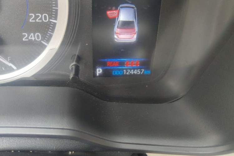 Used Toyota Corolla 2019 Dual-Engine 1.8L E-CVT GL-i Elite Edition Odometer Close Up