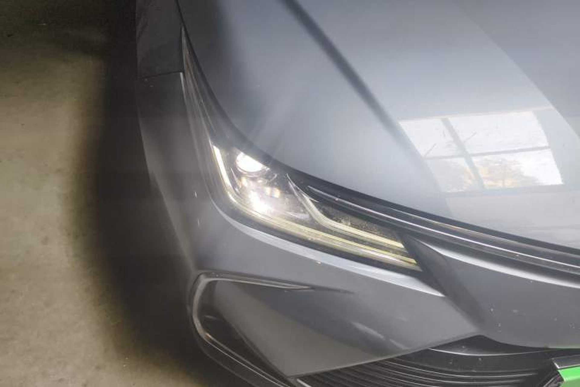 Used Toyota Corolla 2019 Dual-Engine 1.8L E-CVT Flagship Edition Right Front Headlight