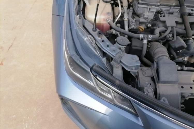 Used Toyota Corolla 2019 Dual-Engine 1.8L E-CVT GL-i Pioneer Edition Right Front Headlight