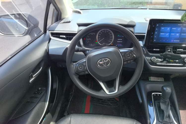 Used Toyota Corolla 2019 Dual-Engine 1.8L E-CVT GL-i Elite Edition Steering Wheel