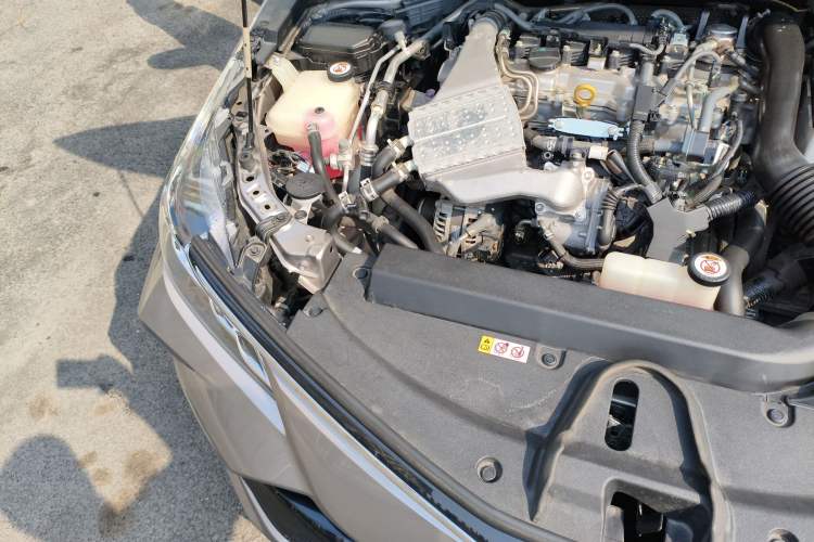 Used Toyota Corolla 2019 1.2T S-CVT GL-i Elite Edition Engine Bay Right