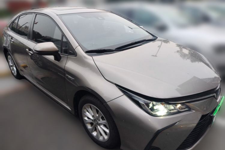 Used Toyota Corolla 2019 Dual-Engine 1.8L E-CVT GL-i Elite Edition Front Right 45 Deg