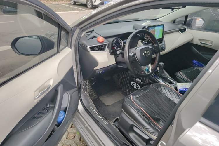 Used Toyota Corolla 2019 1.2T S-CVT GL Pioneer Edition Driver Seat