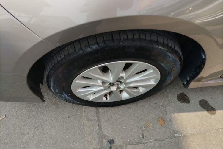 Used Toyota Corolla 2019 1.2T S-CVT GL Pioneer Edition Left Front Wheel Hub