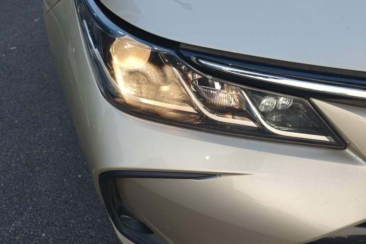 Used Toyota Corolla 2019 1.2T S-CVT GL-i Elite Edition Right Front Headlight