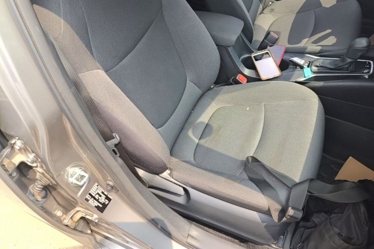 Used Toyota Corolla 2019 1.2T S-CVT GL Pioneer Edition Right Front Seat