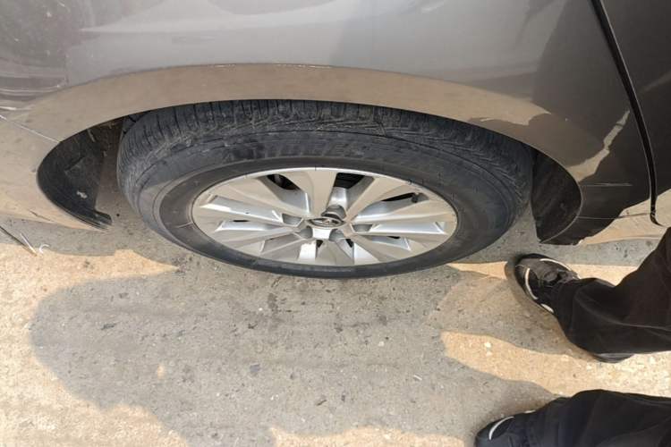Used Toyota Corolla 2019 1.2T S-CVT GL Pioneer Edition Right Rear Wheel Hub