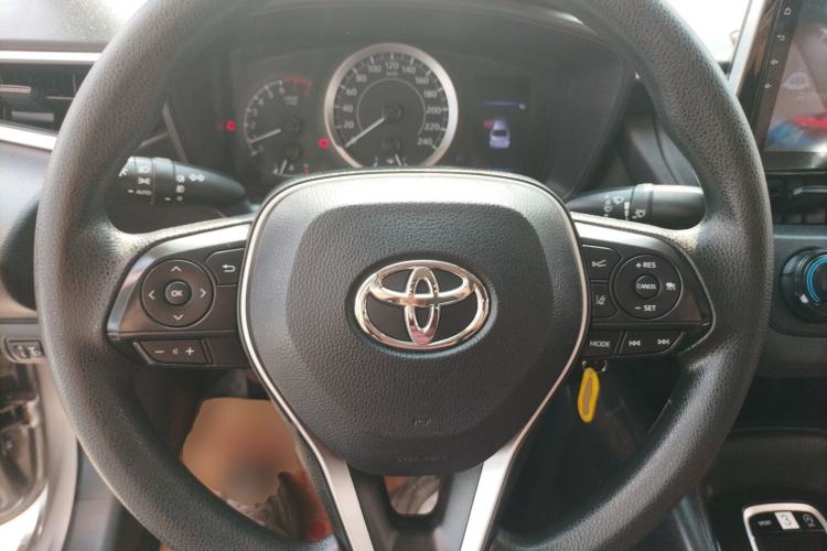 Used Toyota Corolla 2019 1.2T S-CVT GL Pioneer Edition Steering Wheel