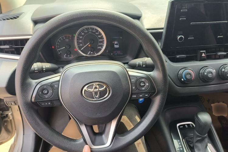 Used Toyota Corolla 2019 1.2T S-CVT GL Pioneer Edition Steering Wheel