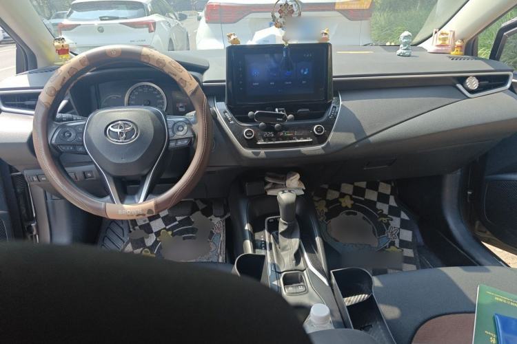 Used Toyota Corolla 2019 Dual-Engine 1.8L E-CVT GL-i Pioneer Edition Center Console