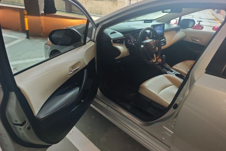 Used Toyota Corolla 2019 1.2T S-CVT GL-i Luxury Edition Driver Seat