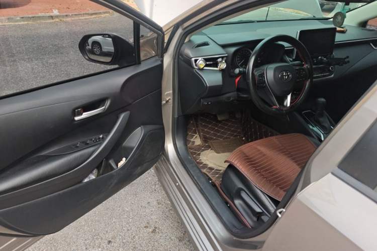 Used Toyota Corolla 2019 1.2T S-CVT GL-i Elite Edition Driver Seat