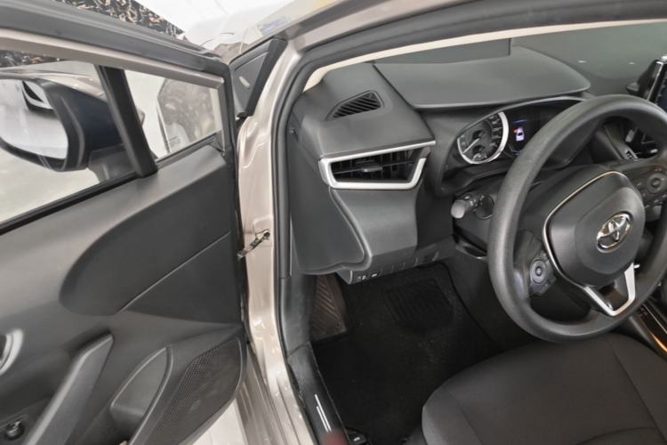 Used Toyota Corolla 2019 1.2T S-CVT GL Pioneer Edition Driver Seat