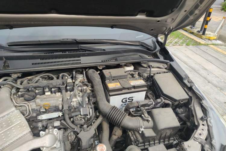 Used Toyota Corolla 2019 1.2T S-CVT GL-i Luxury Edition Engine Bay Left