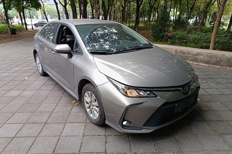 Used Toyota Corolla 2019 1.2T S-CVT GL Pioneer Edition Front Right 45 Deg