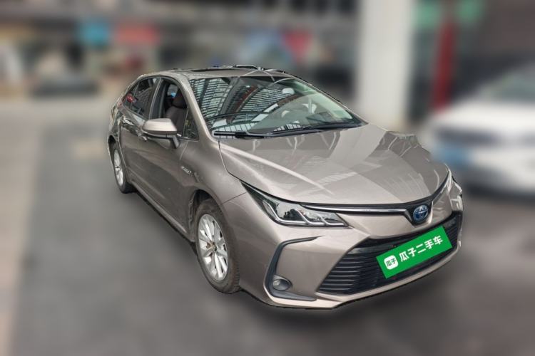 Used Toyota Corolla 2019 Dual-Engine 1.8L E-CVT GL-i Elite Edition Front Right 45 Deg