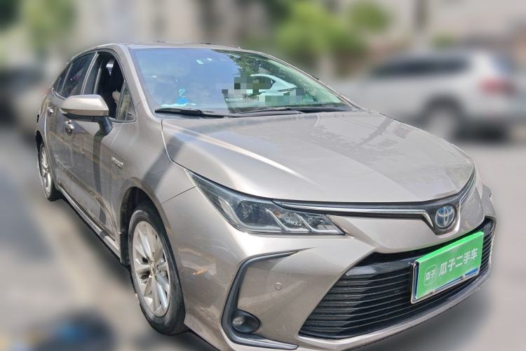 Used Toyota Corolla 2019 Dual-Engine 1.8L E-CVT GL-i Elite Edition Front Right 45 Deg