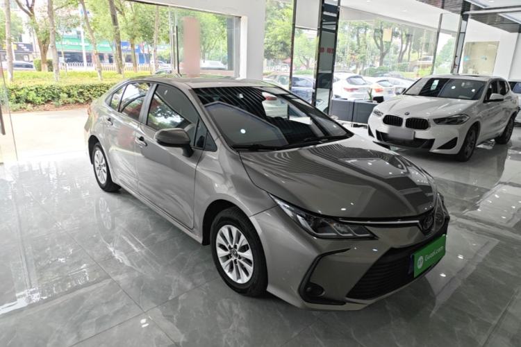Used Toyota Corolla 2019 1.2T S-CVT GL Pioneer Edition Front Right 45 Deg