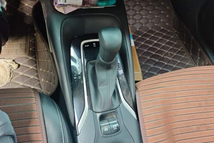 Used Toyota Corolla 2019 1.2T S-CVT GL-i Elite Edition Gear Lever