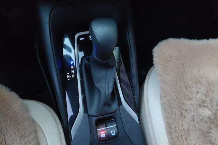 Used Toyota Corolla 2019 1.2T S-CVT GL Pioneer Edition Gear Lever