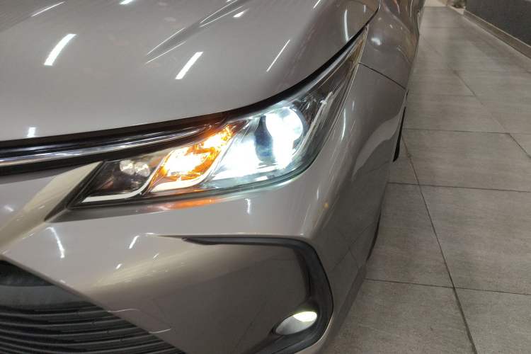 Used Toyota Corolla 2019 1.2T S-CVT GL Pioneer Edition Left Front Headlight