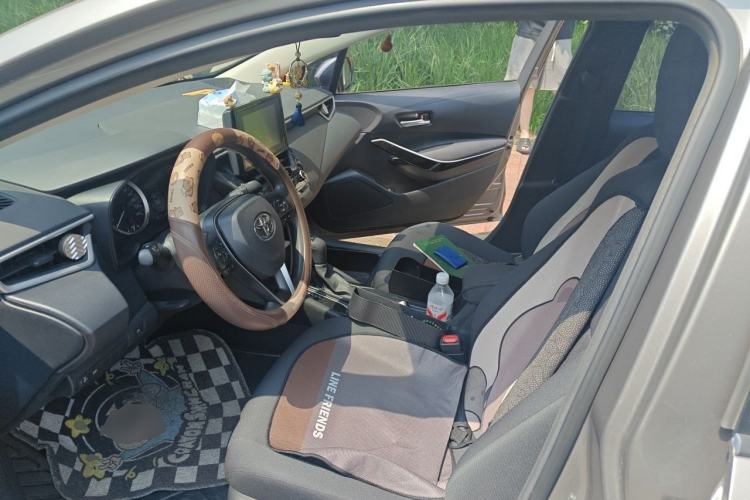 Used Toyota Corolla 2019 Dual-Engine 1.8L E-CVT GL-i Pioneer Edition Left Front Seat