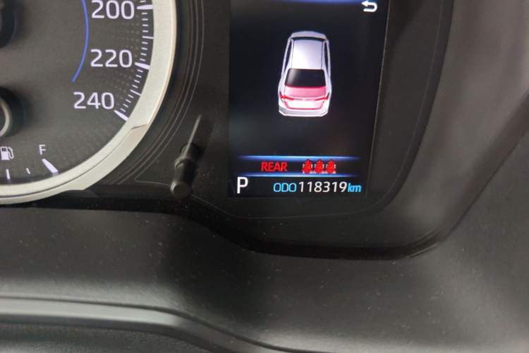 Used Toyota Corolla 2019 Dual-Engine 1.8L E-CVT GL-i Elite Edition Odometer Close Up