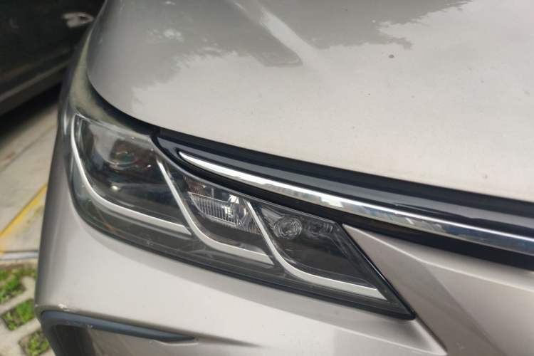 Used Toyota Corolla 2019 1.2T S-CVT GL-i Luxury Edition Right Front Headlight