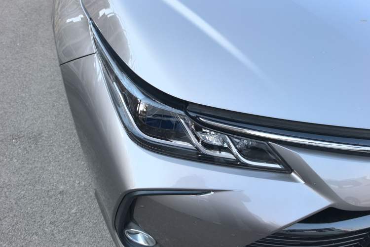 Used Toyota Corolla 2019 1.2T S-CVT GL-i Elite Edition Right Front Headlight