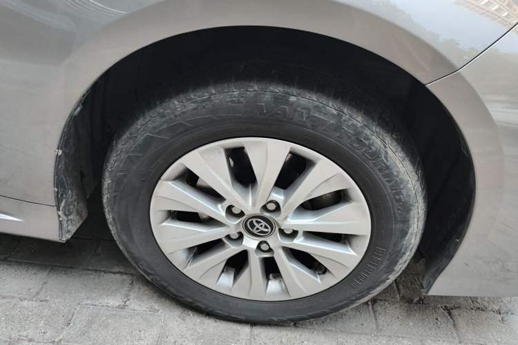Used Toyota Corolla 2019 1.2T S-CVT GL-i Elite Edition Right Front Wheel Hub