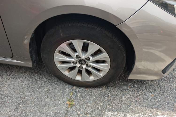 Used Toyota Corolla 2019 1.2T S-CVT GL-i Elite Edition Right Front Wheel Hub
