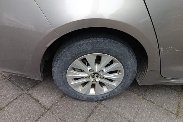 Used Toyota Corolla 2019 1.2T S-CVT GL Pioneer Edition Right Rear Wheel Hub